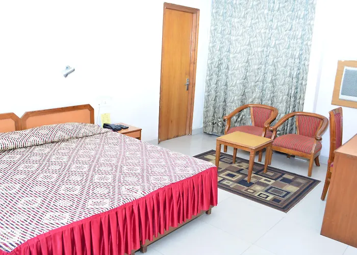 Blue Triangle Family Hostel New Delhi